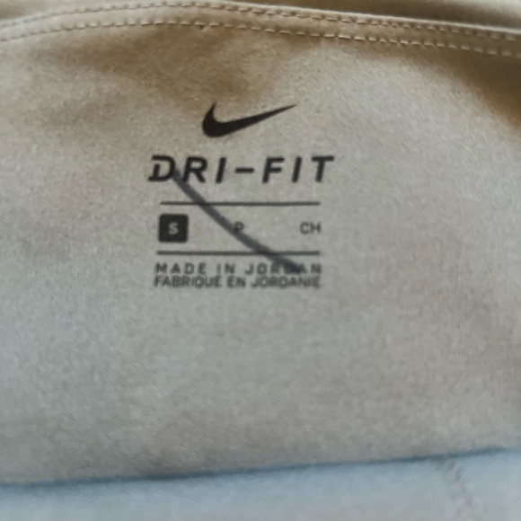 Nike rainbow seam leggings size small - Picture 7 of 10